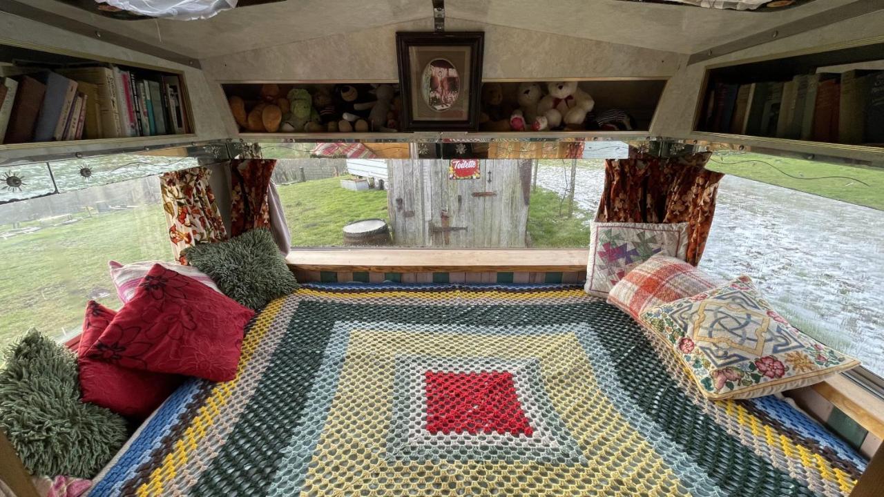 2 X Double Bed Glamping Wagon At Dalby Forest Scarborough Exterior photo